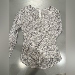 Lululemon long sleeve top